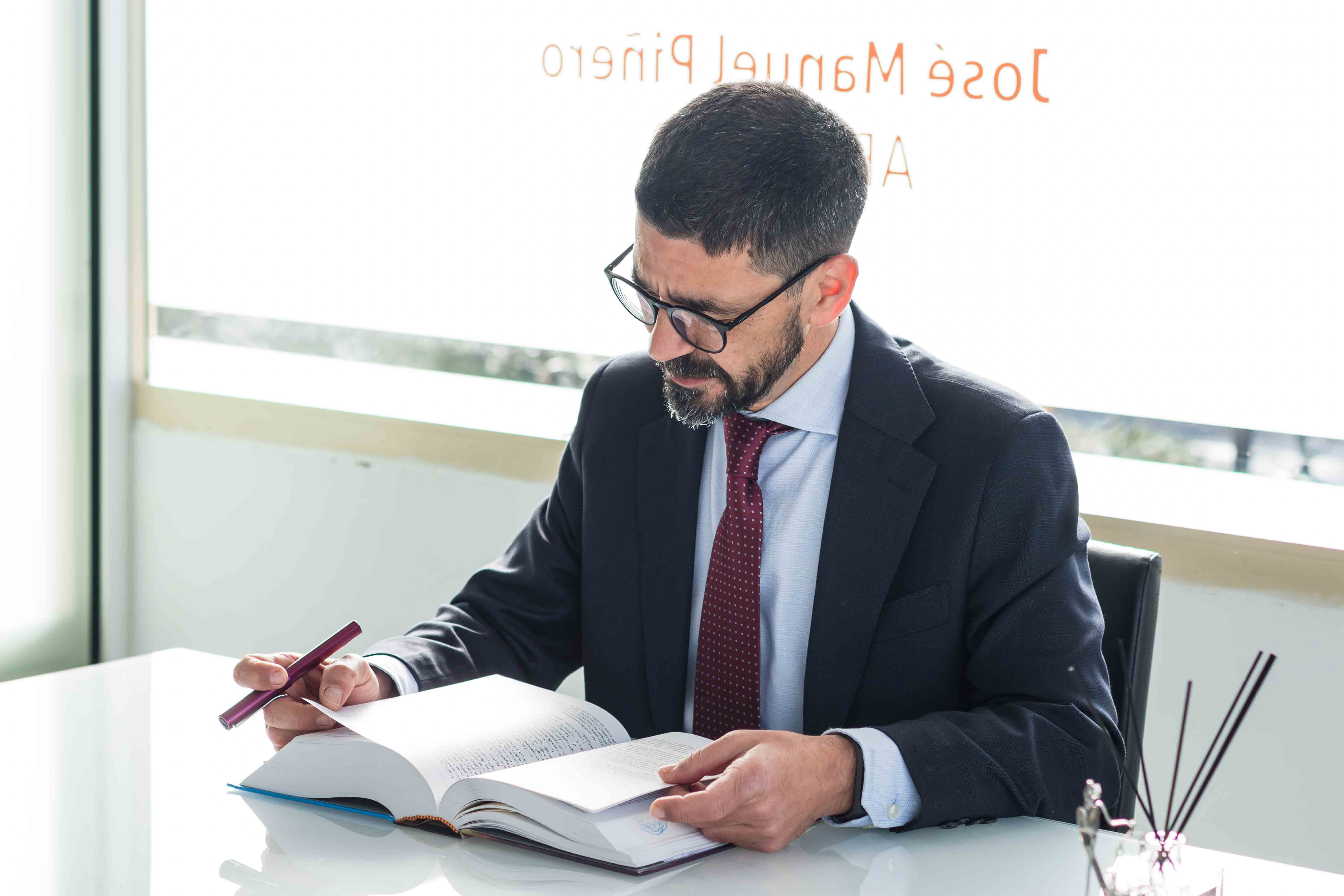 Despacho de Abogados - Imagen 3